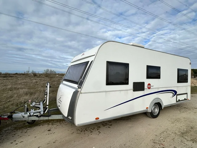 Vendida!  Caravana Bürstner Averso 465 TS